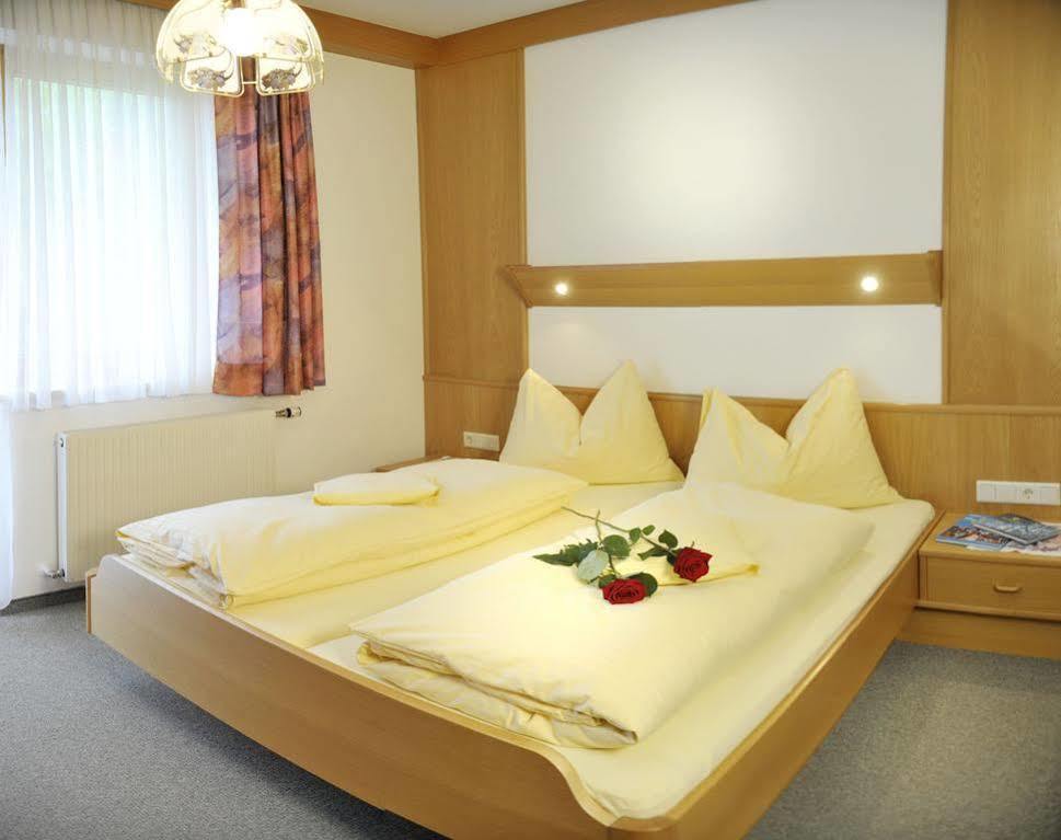 Alpenbad Aparthotel Ramsau am Dachstein Exteriör bild