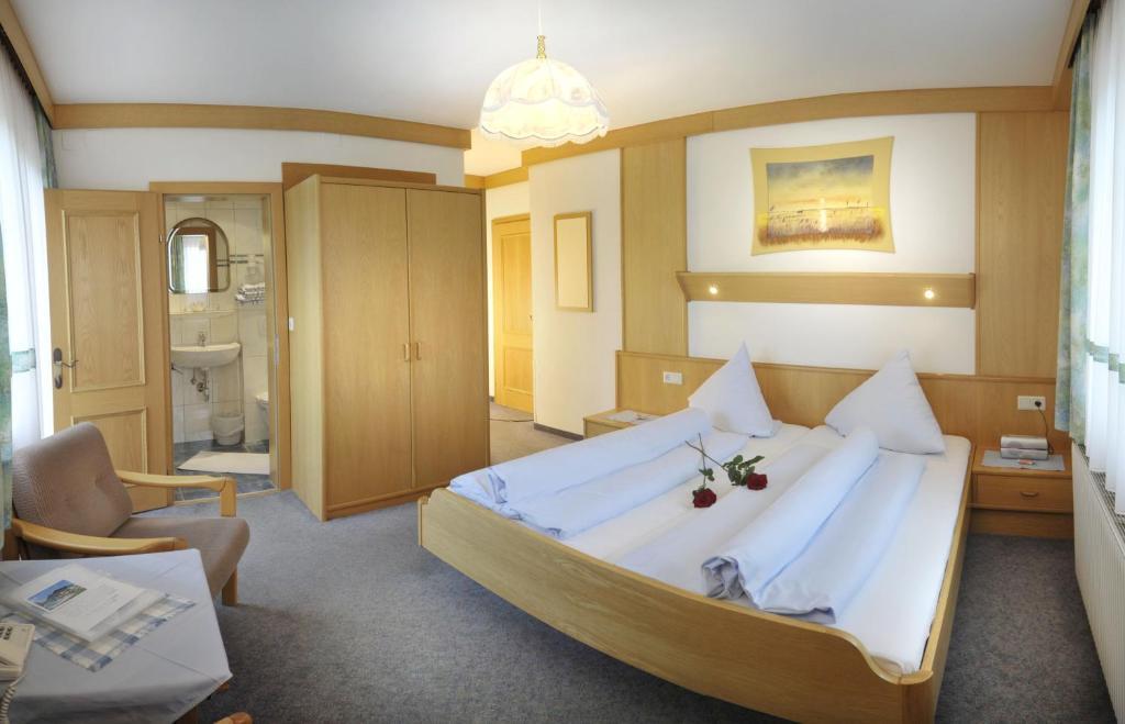 Alpenbad Aparthotel Ramsau am Dachstein Rum bild